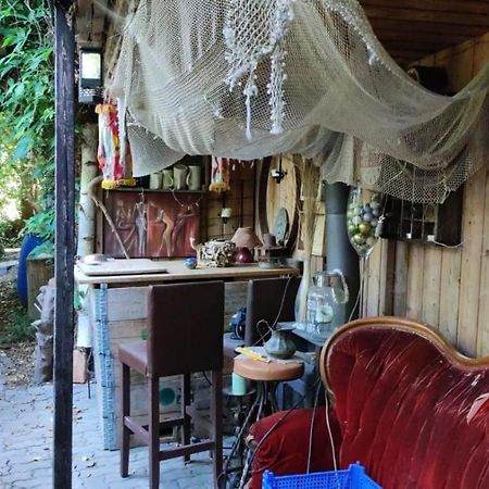 Trailer - Dschungel Lodge Küps Exteriör bild